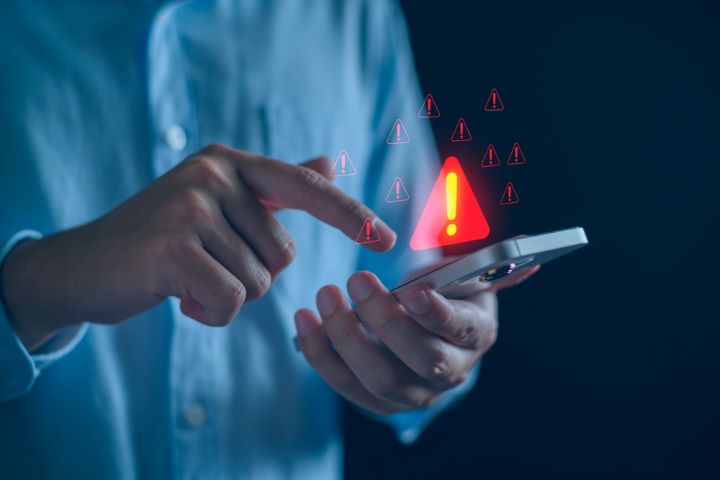 Vyjádření k podvodnému jednání jménem naší společnosti